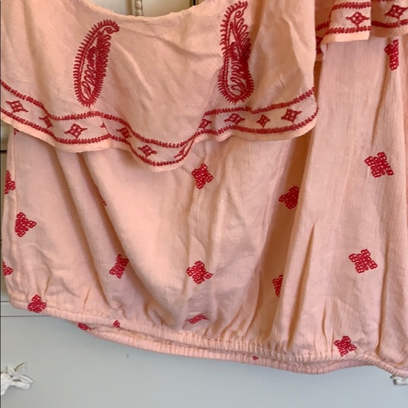 Top - Picture 2 of 3